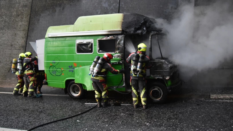 26 Feuerwehrleute standen im Einsatz, um den Brand zu löschen.