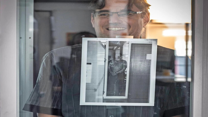 Rolf Hösli überlässt die Leitung der «Glarner Nachrichten» Sebastian Dürst.