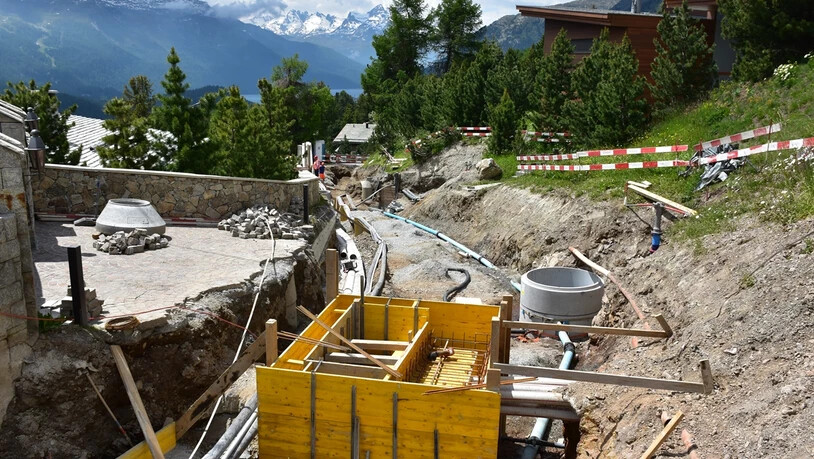 Am Donnerstagvormittag ist es zu einem Arbeitsunfall in St. Moritz gekommen.