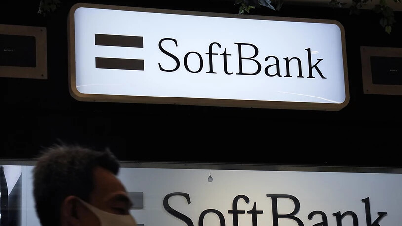 Der japanische Softbank-Konzern will mit dem Verkauf von Aktien bis zum Dienstag umgerechnet rund fünf Milliarden Franken einnehmen. (Archivbild)