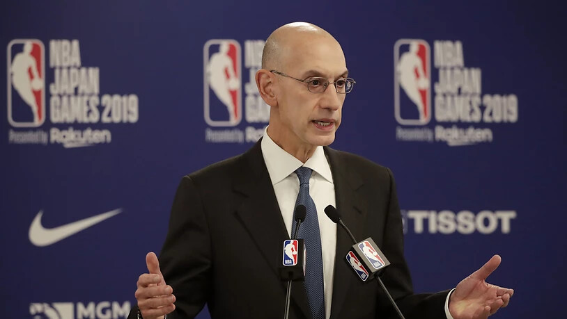 NBA-Commissioner Adam Silver will trotz weiter steigenden Corona-Infektionszahlen in den USA Ende Monat den Spielbetrieb geschlossen in Orlando wieder aufnehmen lassen
