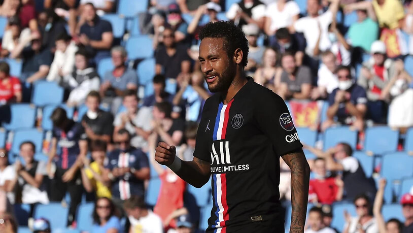 Neymar jubelt in Le Havre - und die Fans hinter ihm zum Teil auch