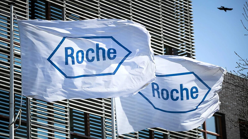 Roche vermeldet fürs zweite Quartal einen Umsatzrückgang, weil in der Coronakrise die Leute weniger zum Arzt gingen und deshalb der Medikamenteabsatz sank. (Archivbild)