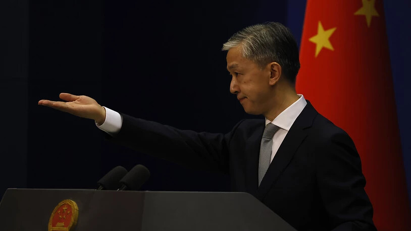 Der Sprecher des Außenministeriums, Wang Wenbin, kritisierte am Mittwoch vor der Presse in Peking das Maßnahmenpaket, das die EU-Staaten als Reaktion auf das neue Staatssicherheitsgesetz in der chinesischen Sonderverwaltungsregion vorgelegt hatten. Foto:…