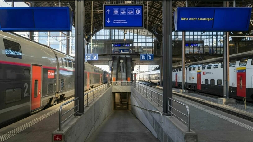 Am Freitag wird am Basler Bahnhof SBB die alte Unterführung als Entlastungsausgang für Zugpendlerinnen und -pendler wieder in Betrieb genommen.