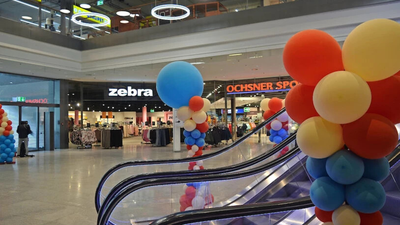 Hier riecht es bald nach Burger: Der neue Burger King kommt im Wiggispark auf die heutige Ladenfläche des Modegeschäfts Zebra. Bild Martin Meier