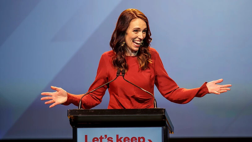 New Zealand Prime Minister Jacinda Ardern speaking during the New Zealand Labour party election night event in Auckland, Saturday, October 17, 2020. (AAP Image/David Rowland) NO ARCHIVING