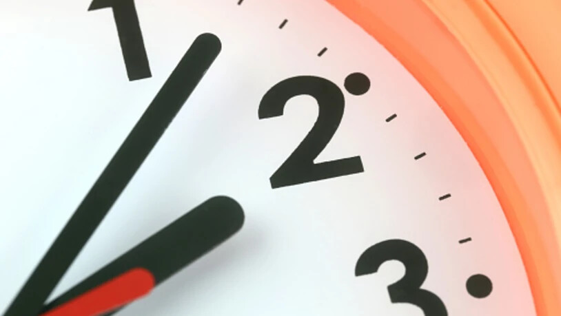 Zeitumstellung: In der Nacht von Samstag auf Sonntag werden die Uhren Zurückgestellt.