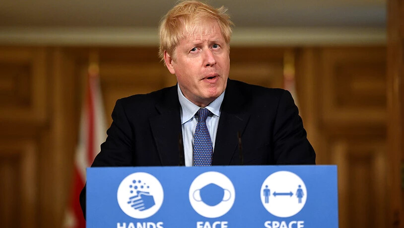 Boris Johnson, Premierminister von Großbritannien, spricht bei einer Pressekonferenz in der 10 Downing Street zur Corona-Pandemie. Die Zahl der Corona-Fälle in Großbritannien steigt weiter an. Foto: Leon Neal/PA Wire/dpa