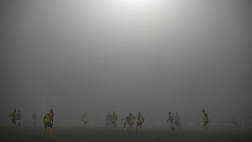 Die Young Boys behalten im dichten Nebel von Sofia den Durchblick
