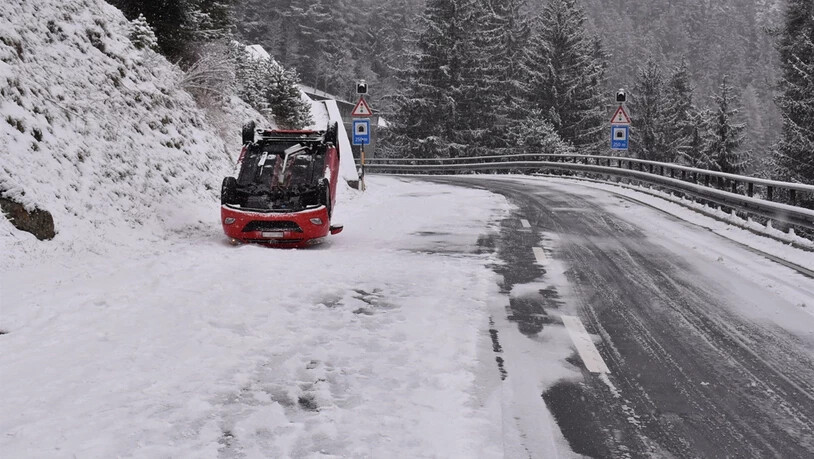 Die Fahrerin dieses Autos wurde leicht verletzt.