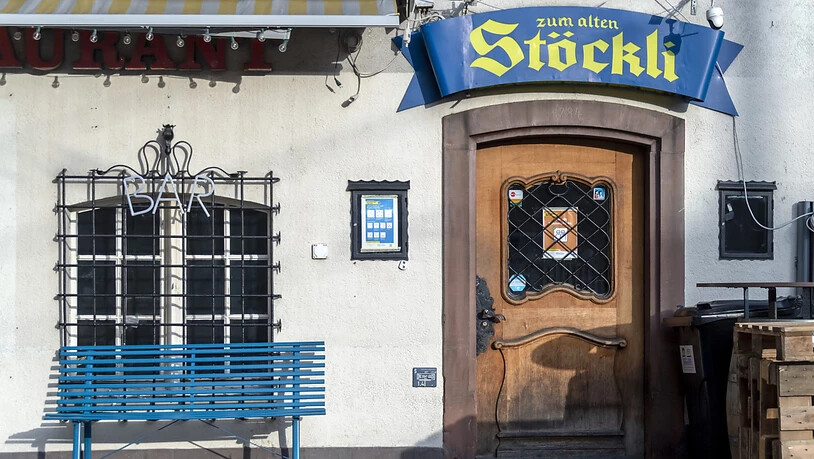Das Restaurant "Zum Alten Stöckli" in Basel schloss im November wegen der Corona-Schutzmassnahmen. (Archivbild)