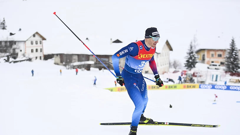 Dario Cologna skatet durch seine Heimat Val Müstair.
