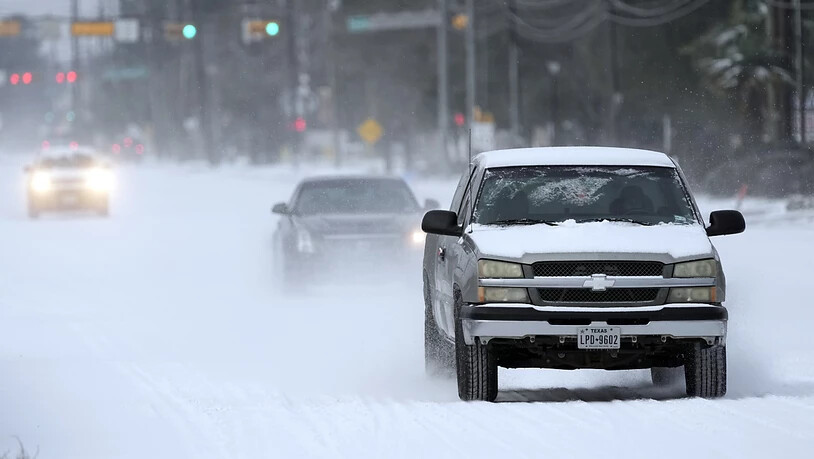 Im südlichen US-Bundesstaat Texas herrscht ungewöhnlich kaltes Winterwetter. Foto: David J. Phillip/AP/dpa