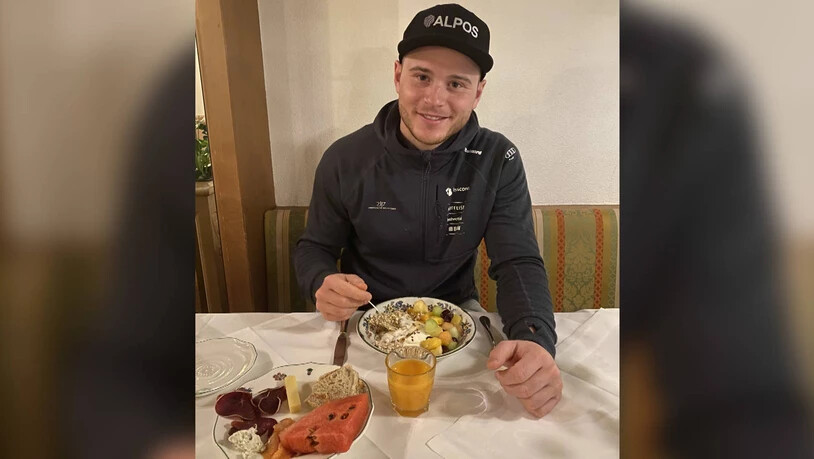 Der richtige Boden fürs Training? Magerquark mit Früchten und Haferflocken zum Frühstück.