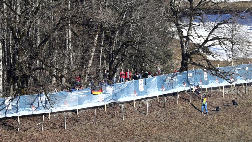 Nur ganz vereinzelt musste die Polizei ungebetene Zaungäste von den Wettkampfstätten wegweisen