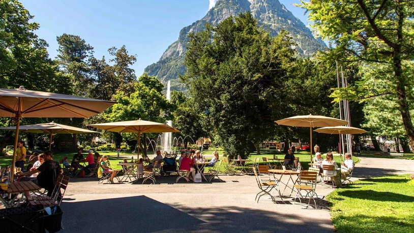 Dauerhaft: In der nordöstlichen Ecke des Volksgartens sollen auch künftig Einheimische, Gäste und Touristen die Idylle des Parks bei einem Beizlibesuch geniessen können.