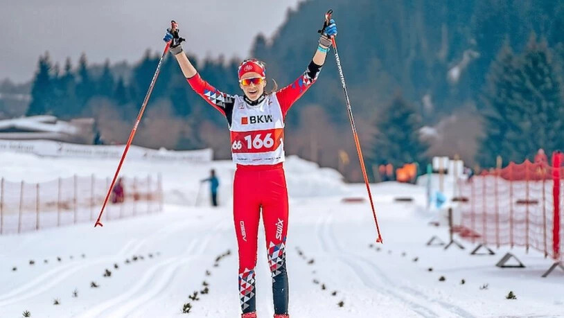 Geschafft: Malia Elmer freut sich beim Zieleinlauf über ihren dritten Platz bei  den U20.
