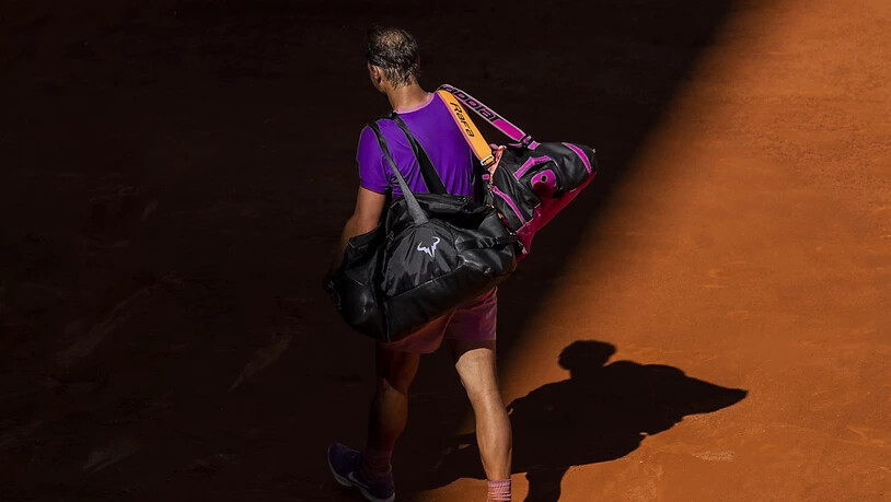 Rafael Nadal verlässt den Court in Madrid