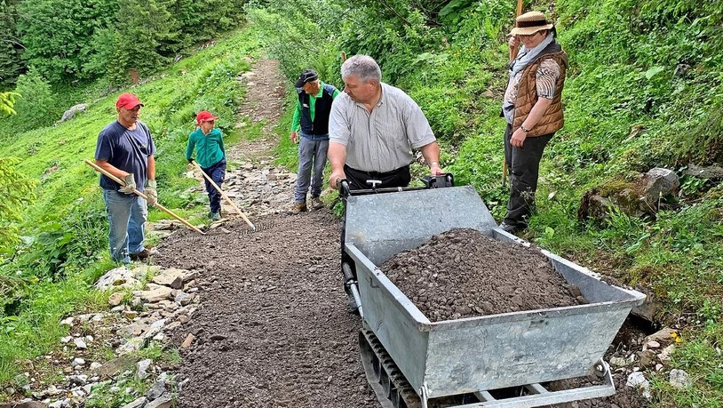 15 Personen standen am Samstag im Einsatz.