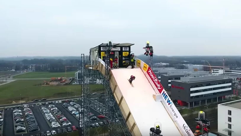 Big Air in der Stadt: Ähnlich wie hier im deutschen Mönchengladbach am «Arag Big Air Freestyle Festival 2016» wird es auch in Chur aussehen.