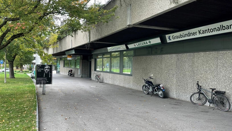 Am Donnerstagnachmittag kam es auf der Tittwiesenstrasse Höhe Lacuna zu einem Unfall mit Fahrerflucht.