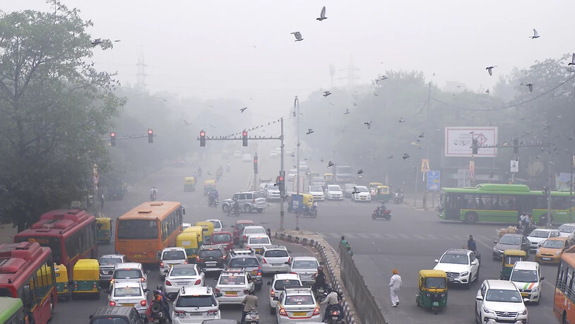 ARCHIV - Smog in Neu-Delhi. Foto: Manish Swarup/AP/dpa