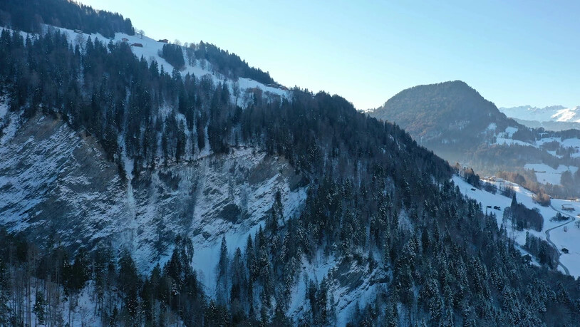 Der Verunfallte stürzte im Gebiet Grüsch Danusa ins Pendlatobel.