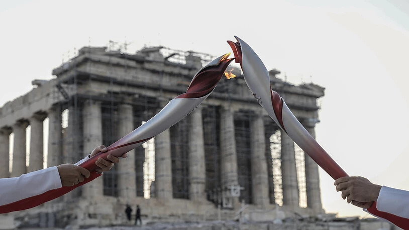 Die Fackel mit dem olympischen Feuer, in Athen vergangenen Oktober entzündet, ist nun dieser Tage in Peking und Umgebung unterwegs.