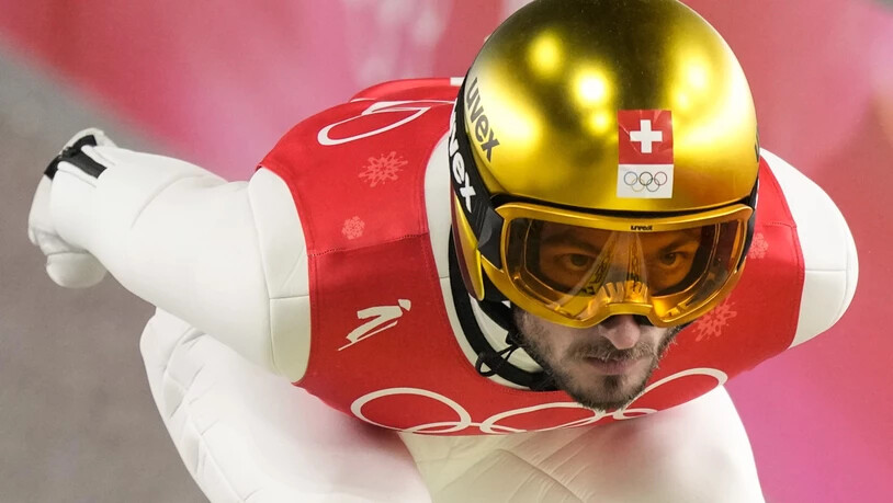 Killian Peier: Er fokussiert den Absprung, findet sich aber auf der Normalschanze gleichwohl nicht zurecht.