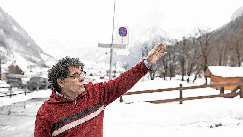 40 Meter: Der Standort des Steinbrechers ist nicht weit von der Haustüre von Hanspeter Odermatts «Stachelberg» entfernt. 