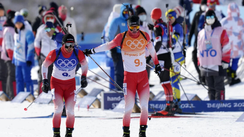 Niklas Hartweg übergibt Schlussläufer Joscha Burkhalter noch im 8. Rang.