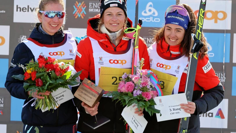 Desirée Steiner gewinnt den Frauenlauf vor Maria Adele Zampa und Giuliana Werro aus Zernez.