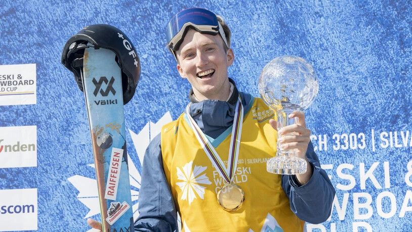 Erfolgreiches Comeback: Andri Ragettli kehrt nach der Verletzung zurück und holt sich gleich den Gesamtweltcupsieg im Slopestyle.