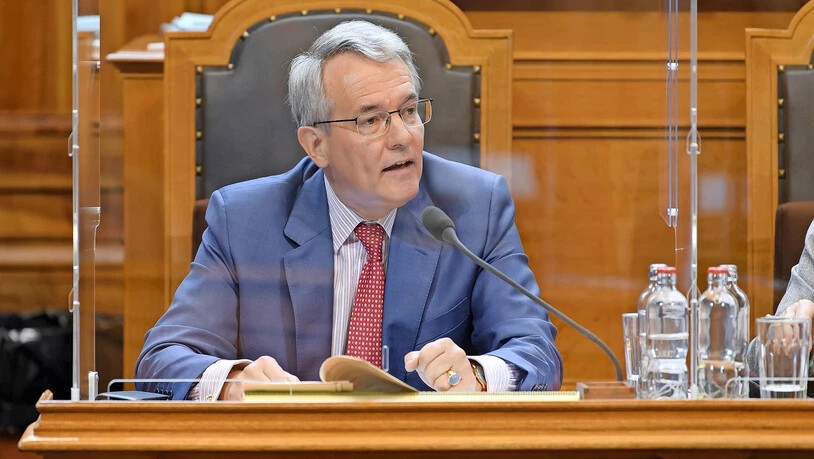 Freunde über Parteigrenze hinaus: Trotz seines zurückhaltenden Naturells hat er keine Berührungsängste, schreibt sein Ratskollege über Thomas Hefti.