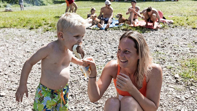 Kalt und lecker: An Hitzetagen, wie in diesem Juni, gehört für viele eine Glace zur Abkühlung dazu.