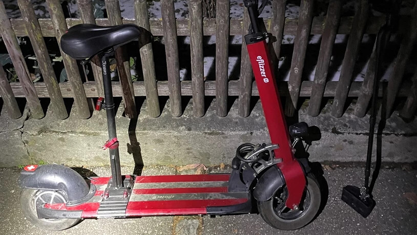 Nach Sturz: Die Kantonspolizei Graubünden ermittelt, wie es zum Unfall mit diesem Gefährt kommen konnte.