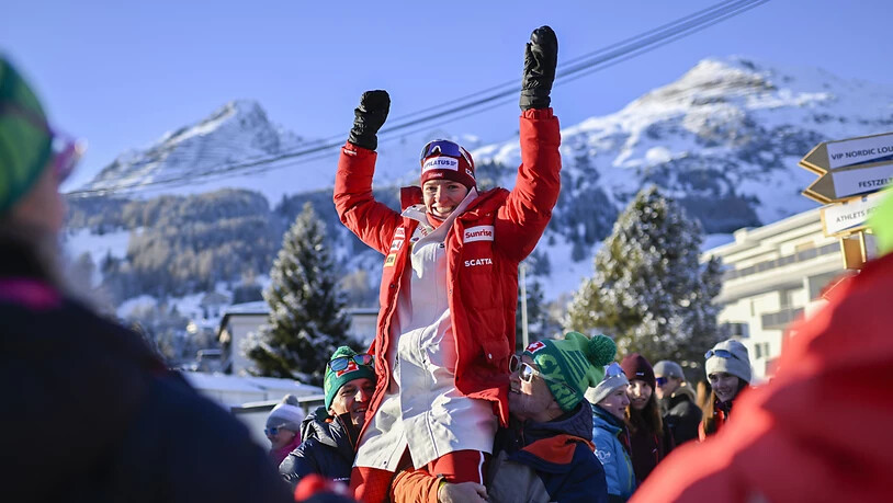 Schon dreimal in dieser Saison: Nadine Fähndrich jubelt nach ihrem Weltcupsieg im Sprint in Davos