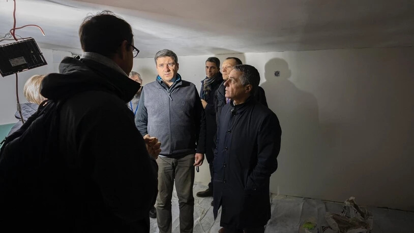 Im Oktober mitten im Weltgeschehen: Der Glarner Ständerat Mathias Zopfi besucht mit einer von Bundesrat und Aussenminister Ignazio Cassis angeführten Delegation die kriegsversehrte Ukraine.