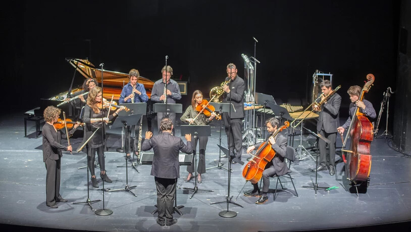 Gemeinsame Initiative des Ensemble ö! und der Kammerphilharmonie Graubünden sowie Origen: Vom 30. März bis 2. April 2023 findet die 3. Ausgabe der Biennale für Neue Musik Graubünden tuns contemporans statt.