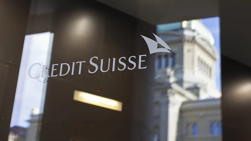 Die Notübernahme der Credit Suisse durch die UBS soll von einer Parlamentarischen Untersuchungskommission (PUK) aufgearbeitet werden. So will es der Nationalrat. (Themenbild)
