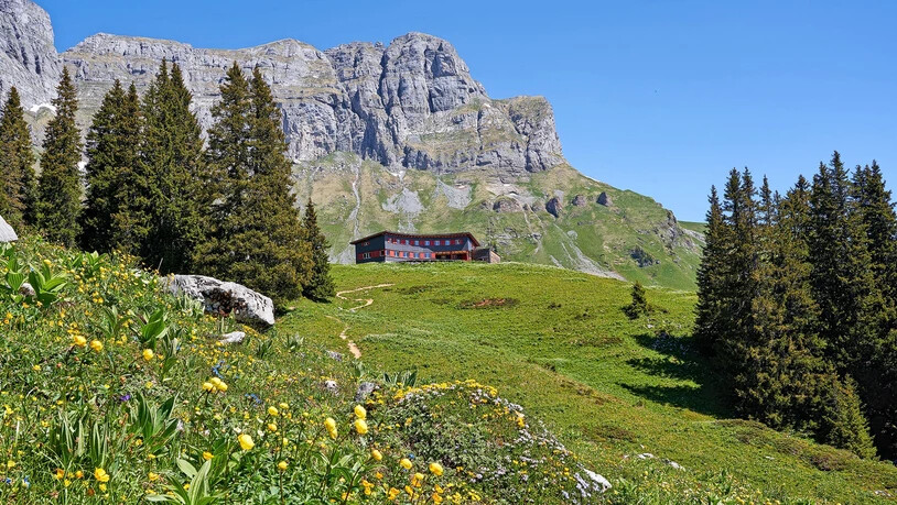 Das «Ortstockhaus Braunwald»: Hier könntet ihr nach einer Klettertour einkehren, schlägt Visit Glarnerland vor.