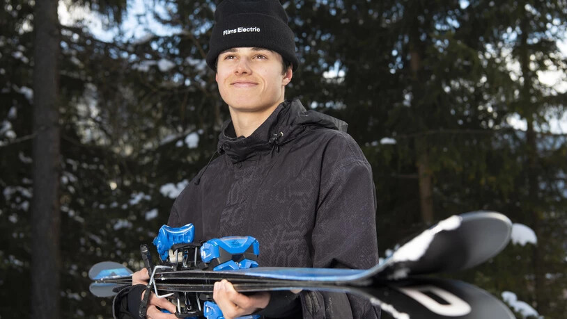 Erfolgreicher Freeskier: Fadri Rhyner sichert sich in Neuseeland an den Nachwuchs-Weltmeisterschaften Silber im Slopestyle.