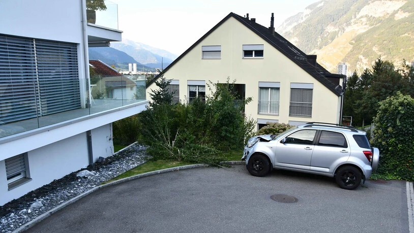 Sachschaden: Das Auto musste abgeschleppt werden.