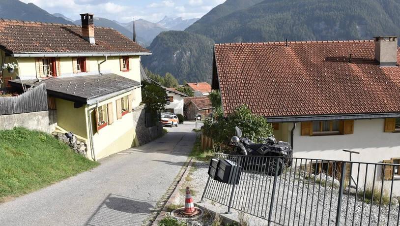 Unfall: Ein Quad hat sich am Montagnachmittag in Alvaneu Dorf überschlagen.