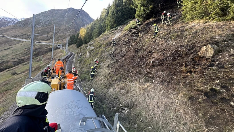 Im Einsatz: Dank der schnellen Intervention der Feuerwehr konnte ein Ausbreiten des Brands verhindert werden.