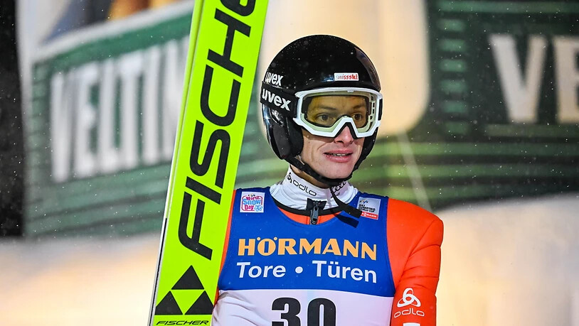 Gregor Deschwanden verbesserte sich in Finnland mit seinen zweiten Sprung noch vom 19. auf den 14. Platz