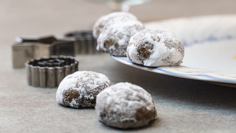 Lecker: Durch die Gewürze passen die Schokoladenkugeln wunderbar in die Adventszeit.