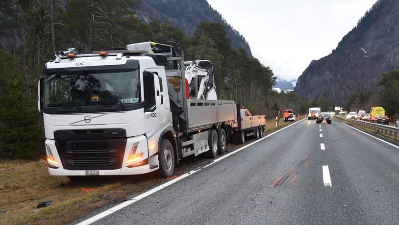 Schwertransporter: Bei dem zweiten Aufprall war ein Lastwagen involviert. 