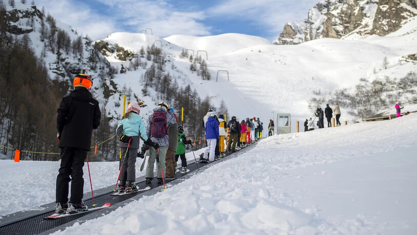 Wiedereröffnung: Das Skigebiet Confin in San Bernardino stand fast zehn Jahre lang still. Im Rahmen der Destinationsentwicklung von «San Bernardino Swiss Alps» wird der Betrieb nun wieder aufgenommen.
